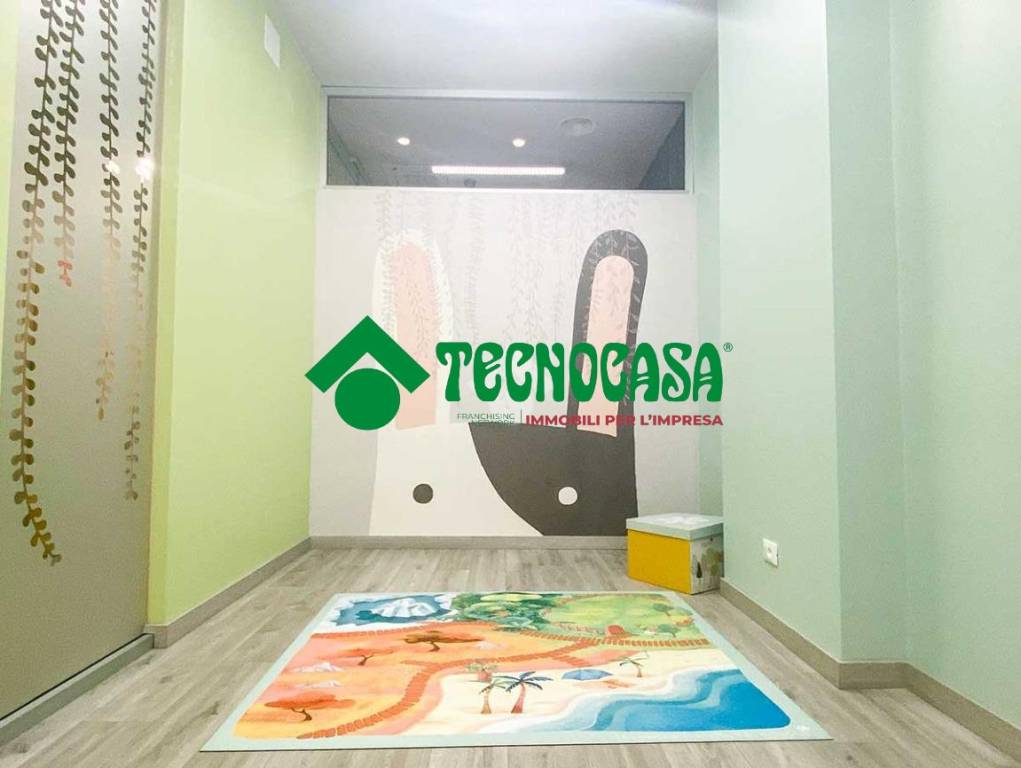 negozio in vendita a Firenze in zona Novoli