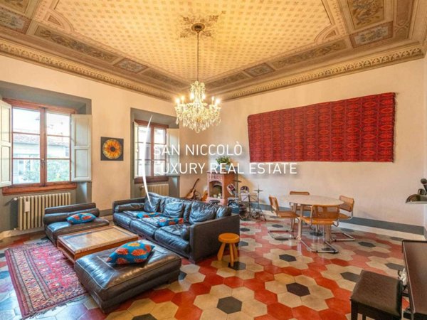 appartamento in vendita a Firenze in zona Centro Santa Croce