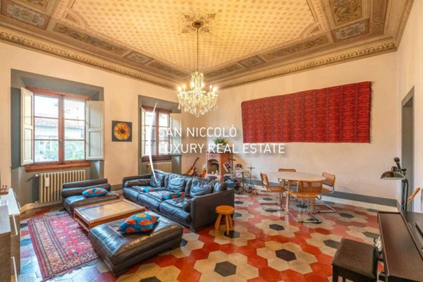 appartamento in vendita a Firenze in zona Centro Santa Croce