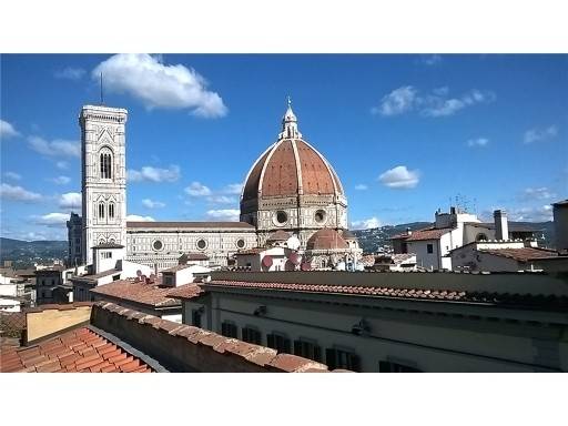 negozio in vendita a Firenze in zona Centro Storico