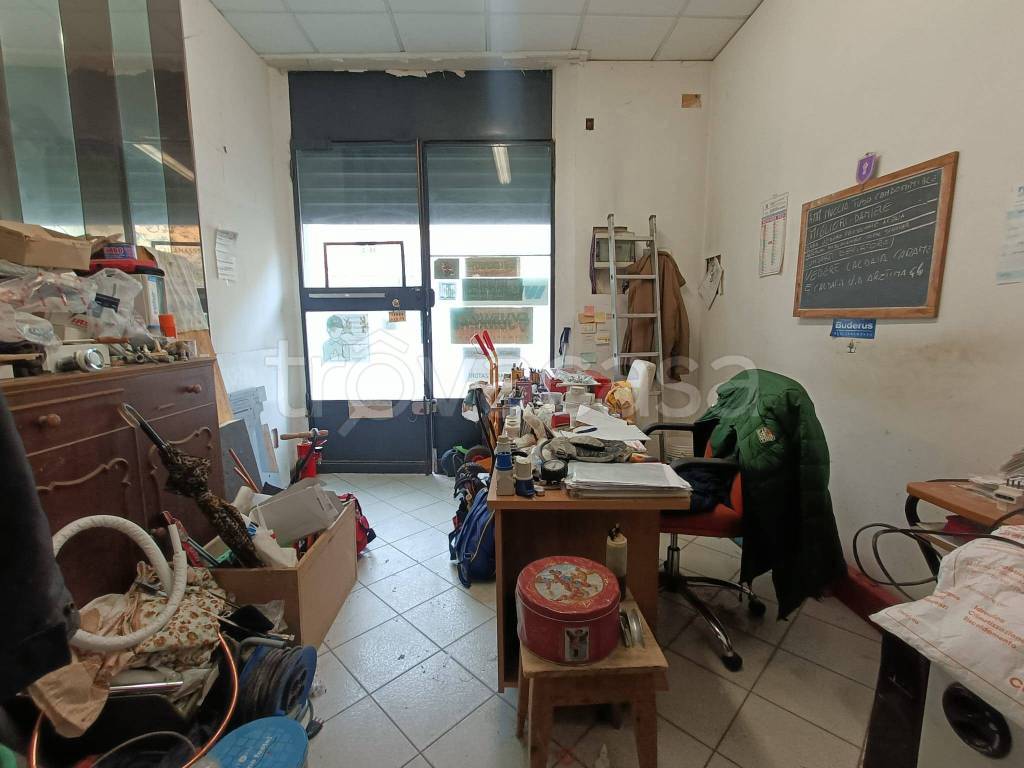 negozio in vendita a Firenze in zona Gavinana
