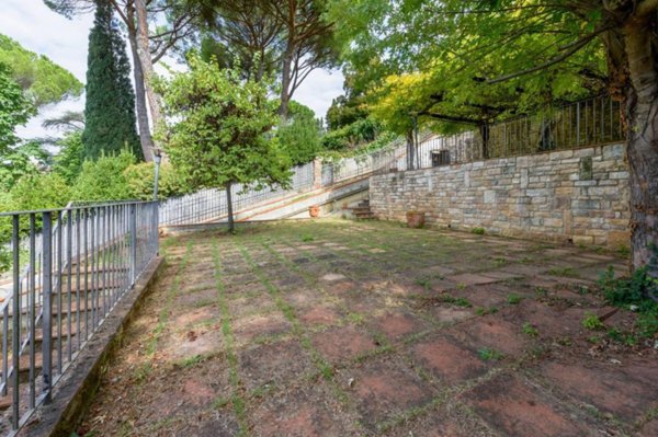 casa indipendente in vendita a Firenze in zona La Lastra