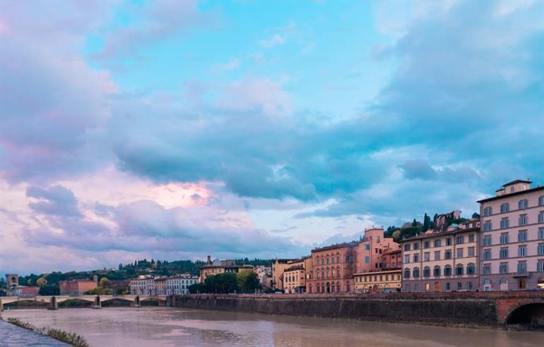 negozio in vendita a Firenze in zona Campo di Marte