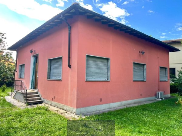 casa indipendente in vendita a Firenze