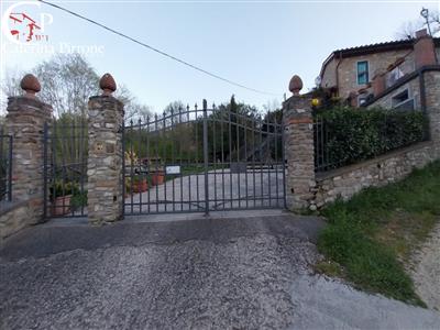 casa indipendente in vendita a Firenze