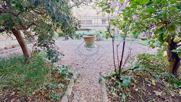 casa indipendente in vendita a Firenze in zona Centro Storico