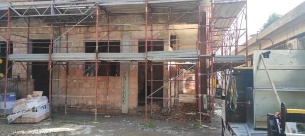 casa indipendente in vendita a Firenze in zona Isolotto