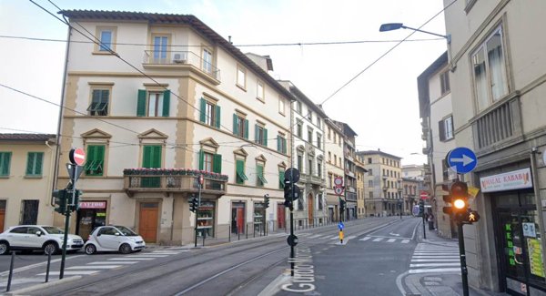appartamento in vendita a Firenze in zona Statuto