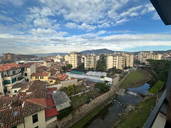 appartamento in vendita a Firenze in zona Statuto