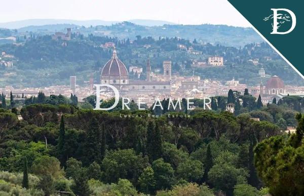 casa indipendente in vendita a Firenze in zona Le Cure