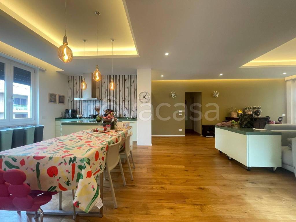 appartamento in vendita a Firenze in zona Campo di Marte