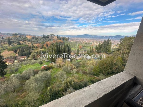 casa indipendente in vendita a Firenze in zona Ponte a Ema