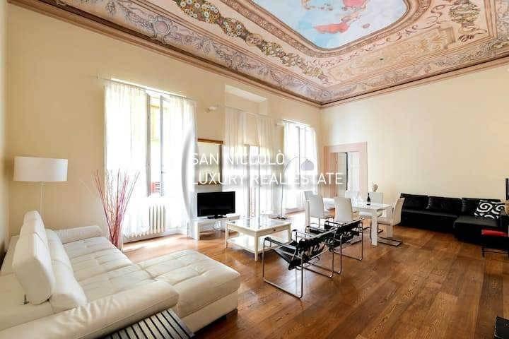 appartamento in vendita a Firenze in zona Centro Santa Croce