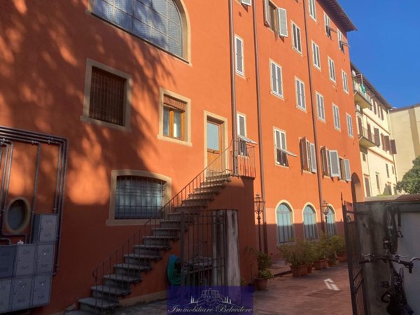 appartamento in vendita a Firenze in zona Statuto