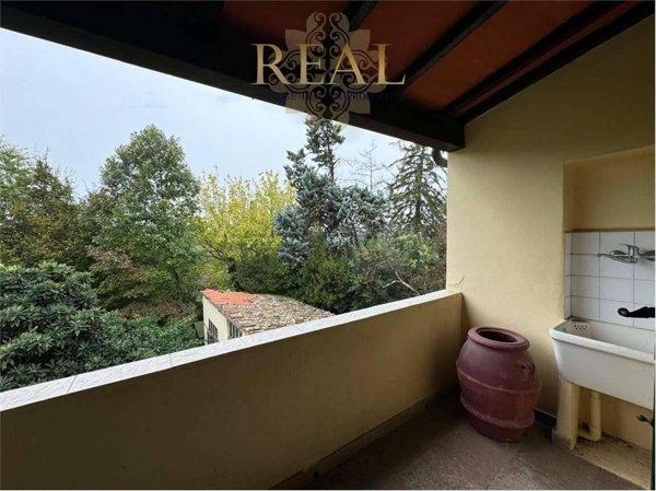 casa indipendente in vendita a Firenze in zona Bellosguardo