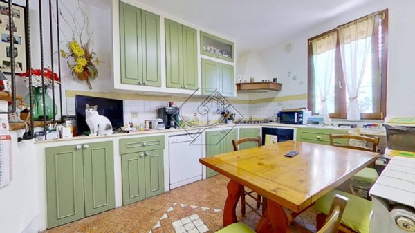 casa indipendente in vendita a Firenze in zona Ugnano