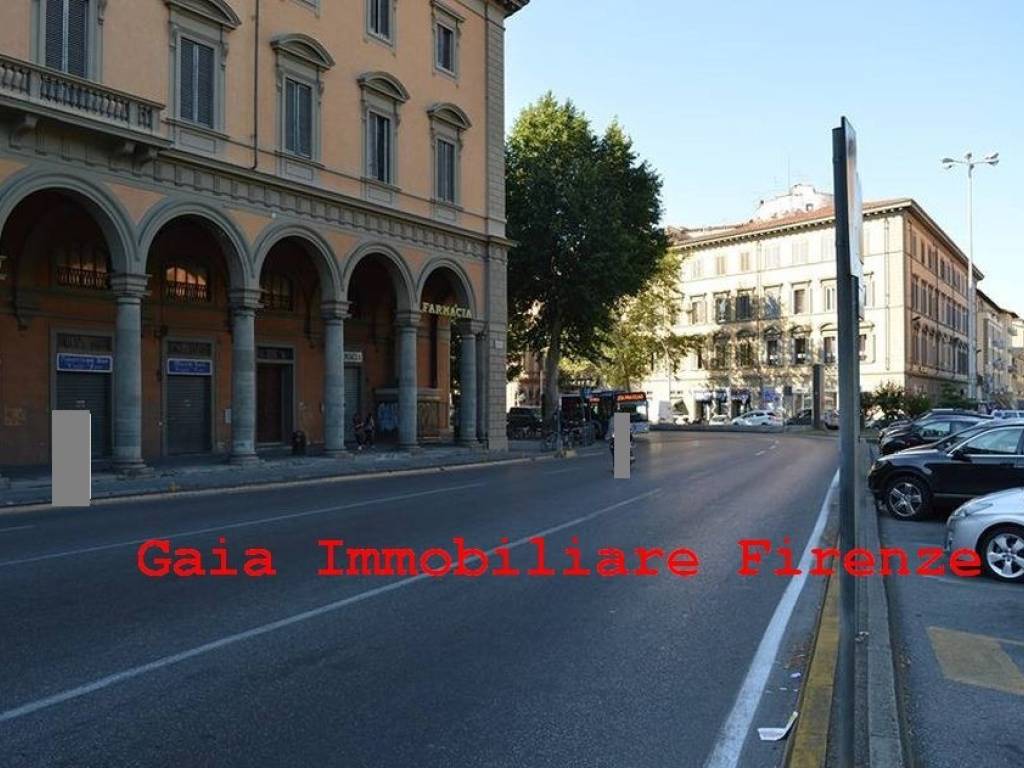 appartamento in vendita a Firenze in zona Campo di Marte