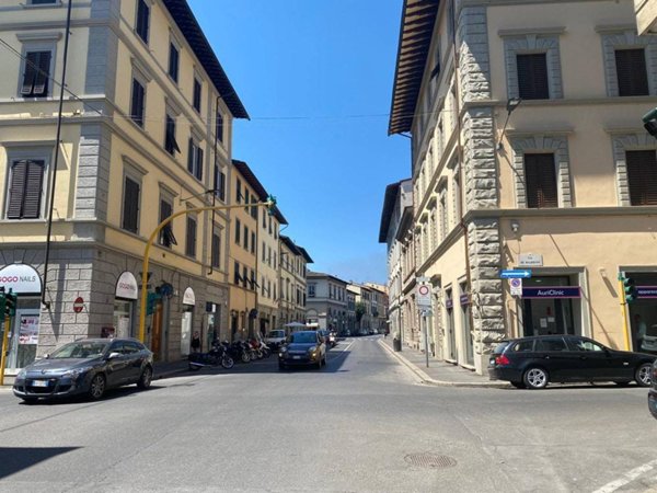 negozio in vendita a Firenze