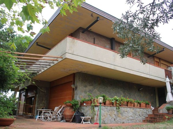 casa indipendente in vendita a Firenze in zona La Lastra