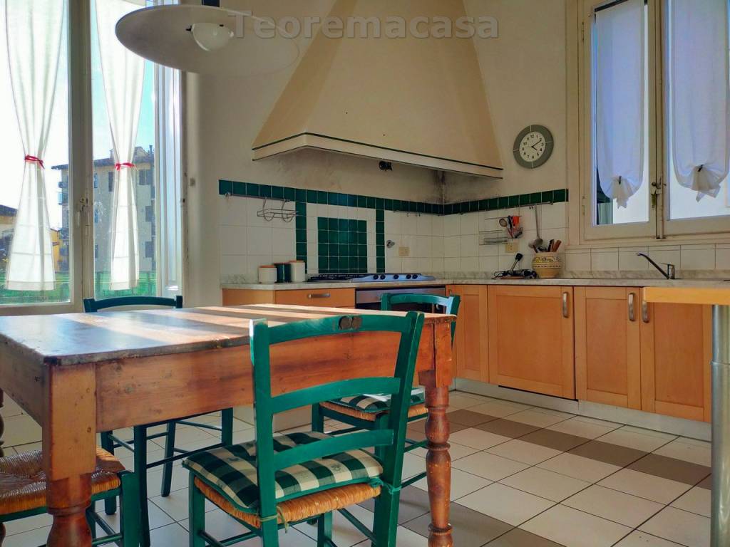 appartamento in vendita a Firenze in zona Coverciano
