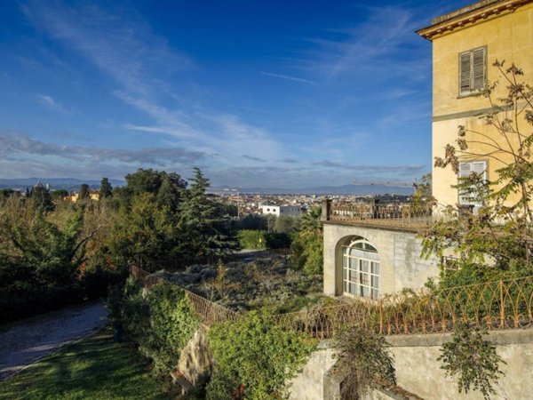 casa indipendente in vendita a Firenze in zona Le Cure