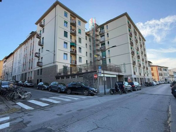 appartamento in vendita a Firenze in zona Le Cure