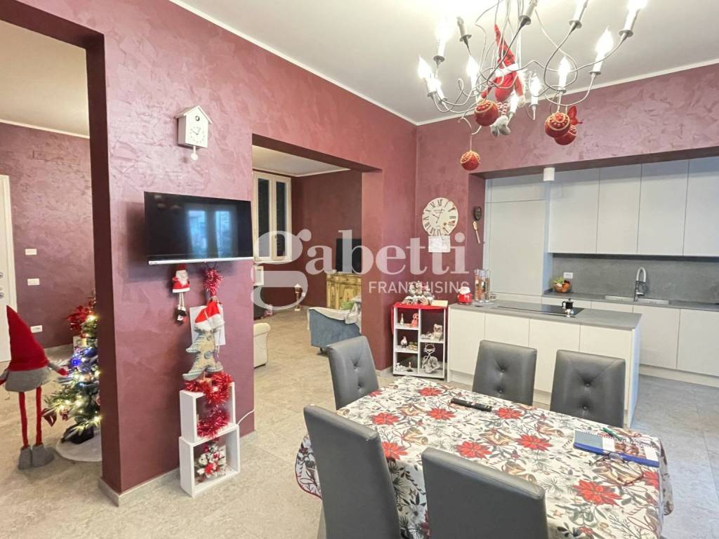 appartamento in vendita a Firenze in zona Isolotto