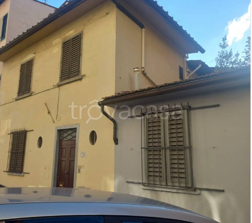 casa indipendente in vendita a Firenze in zona Campo di Marte