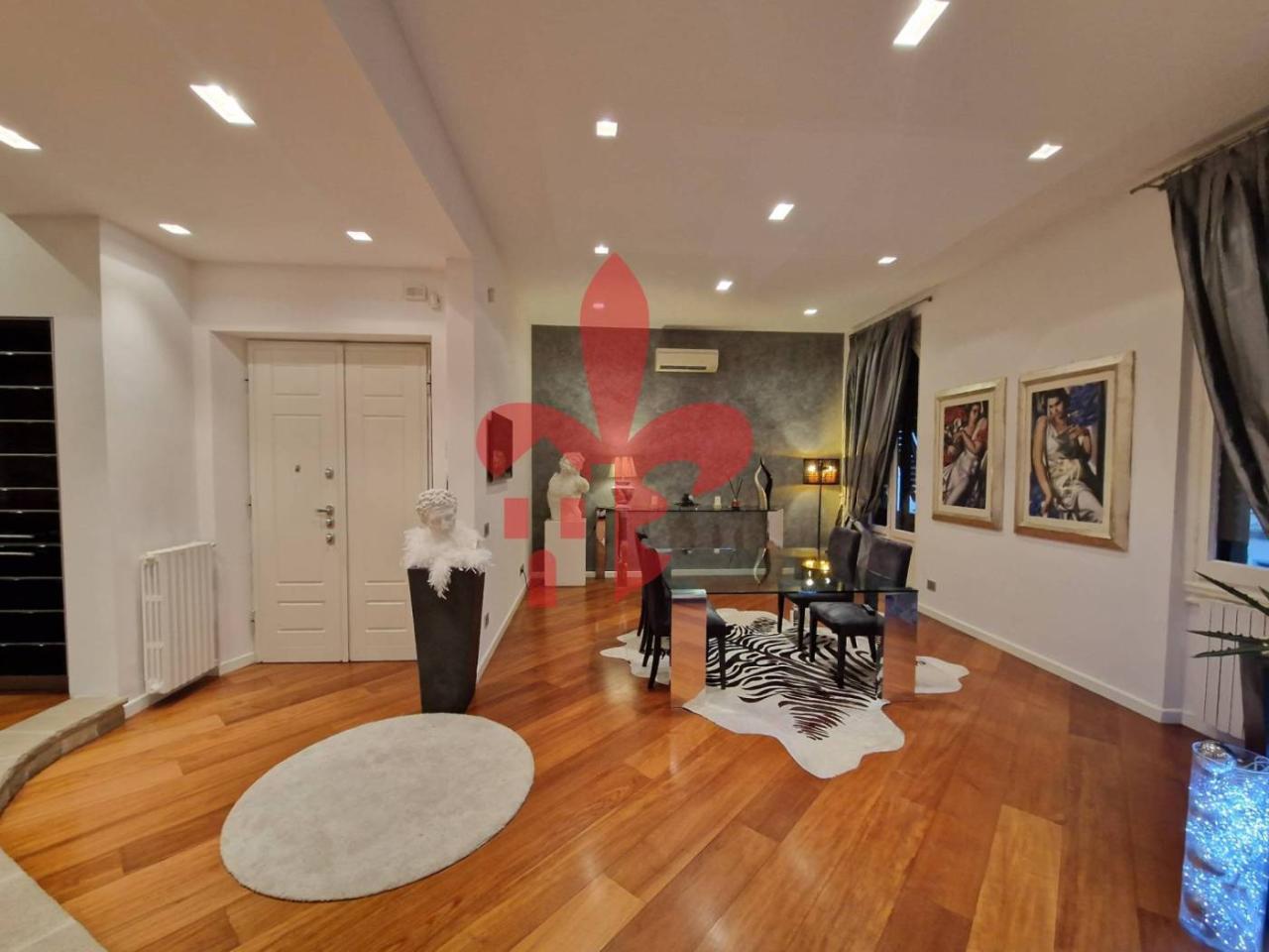 appartamento in vendita a Firenze in zona Statuto