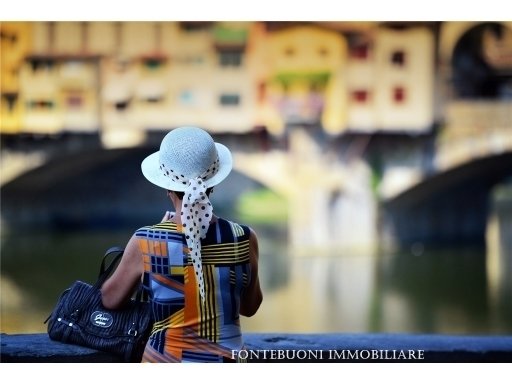 negozio in vendita a Firenze in zona Centro Duomo