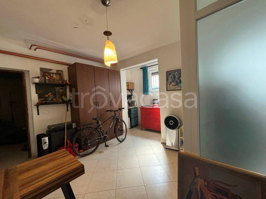ufficio in vendita a Firenze in zona Soffiano