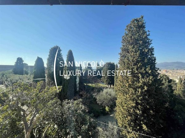 appartamento in vendita a Firenze in zona Centro San Niccolò