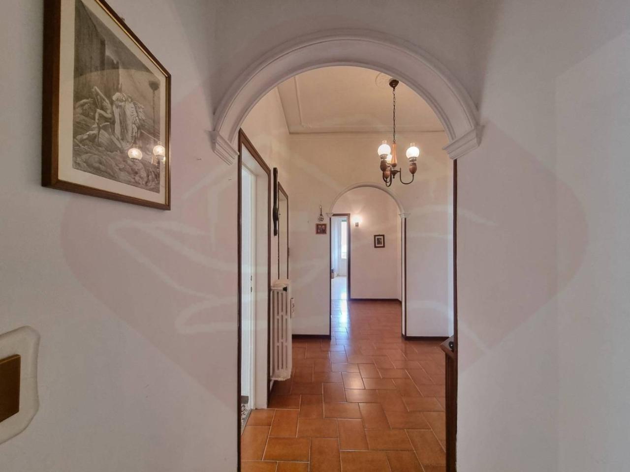 appartamento in vendita a Firenze in zona Settignano