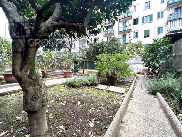 appartamento in vendita a Firenze in zona Statuto