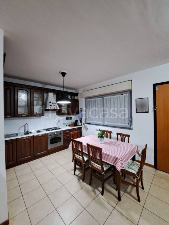 appartamento in vendita a Firenze in zona Brozzi
