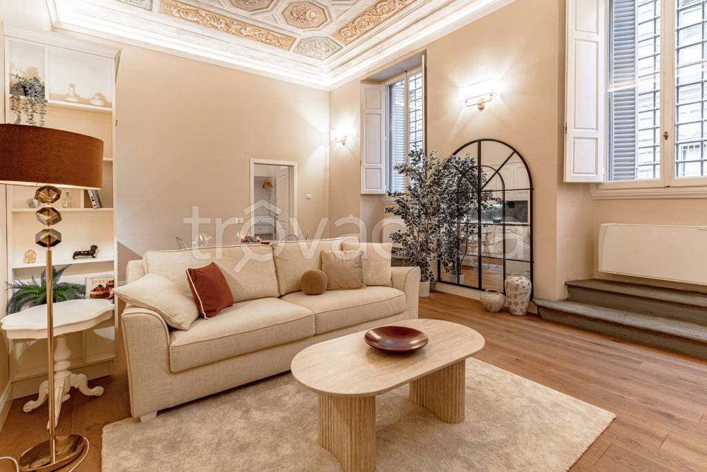 appartamento in vendita a Firenze in zona Centro Santa Croce