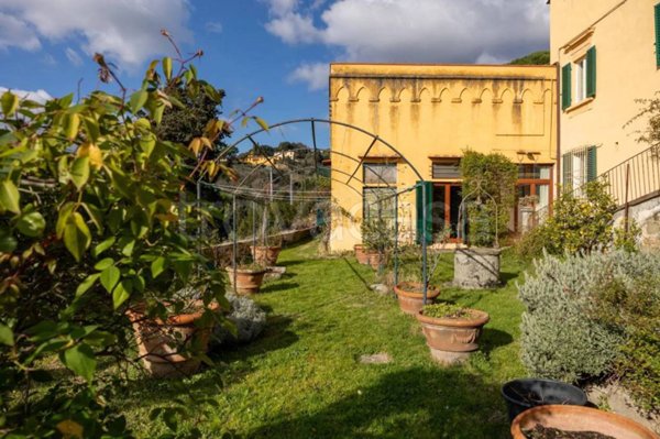 appartamento in vendita a Firenze in zona La Lastra