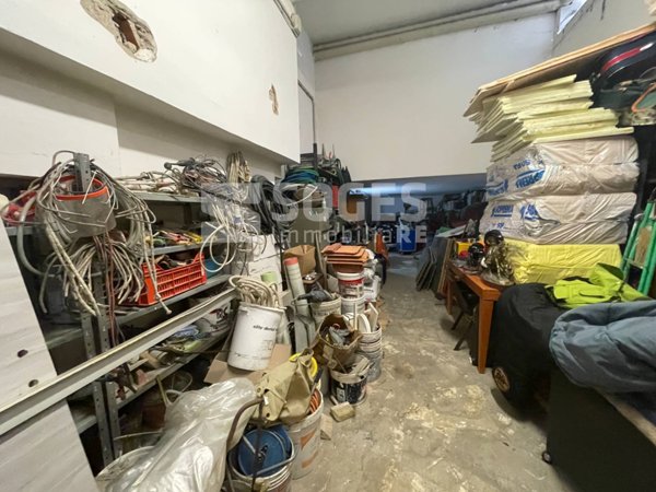 ufficio in vendita a Firenze in zona Coverciano