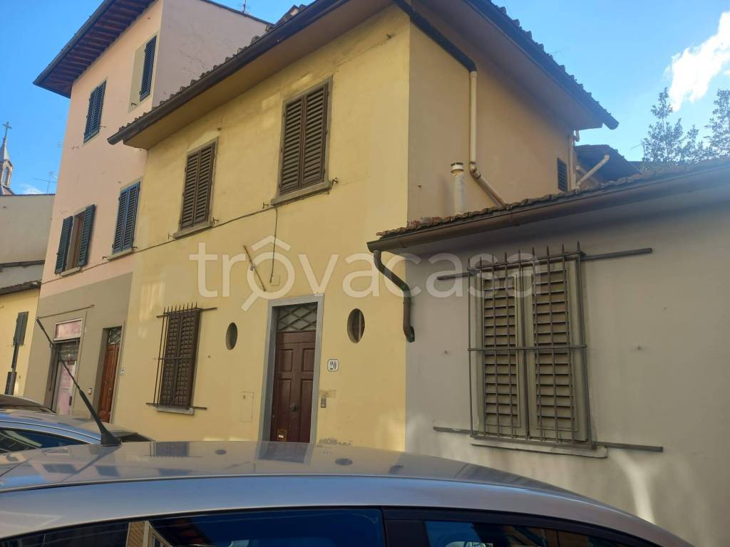 casa indipendente in vendita a Firenze in zona Campo di Marte