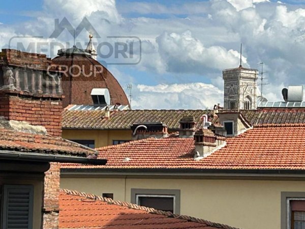 appartamento in vendita a Firenze in zona Centro Santa Croce