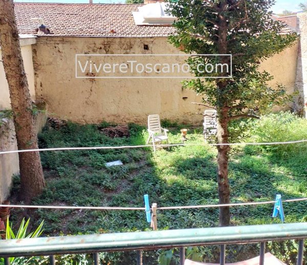 appartamento in vendita a Firenze in zona Campo di Marte