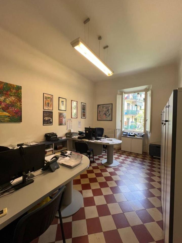 appartamento in vendita a Firenze in zona Campo di Marte