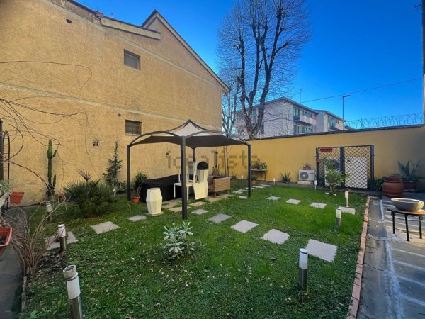 appartamento in vendita a Firenze in zona Soffiano