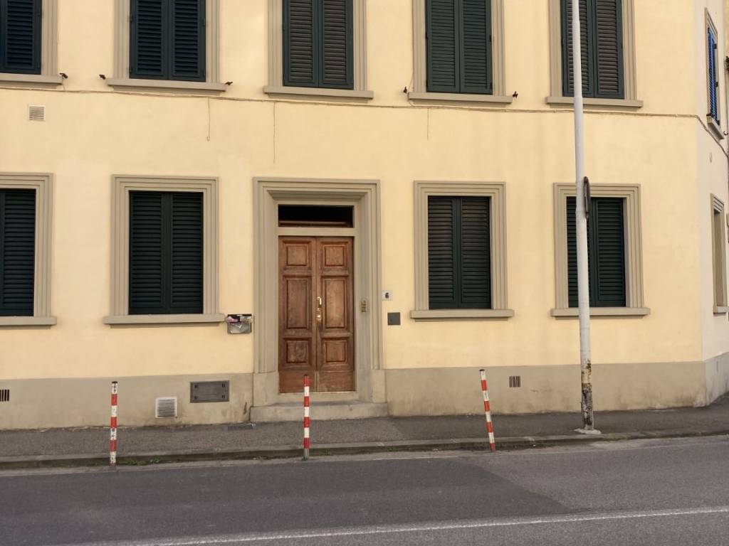 appartamento in vendita a Firenze in zona Legnaia