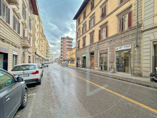 negozio in vendita a Firenze