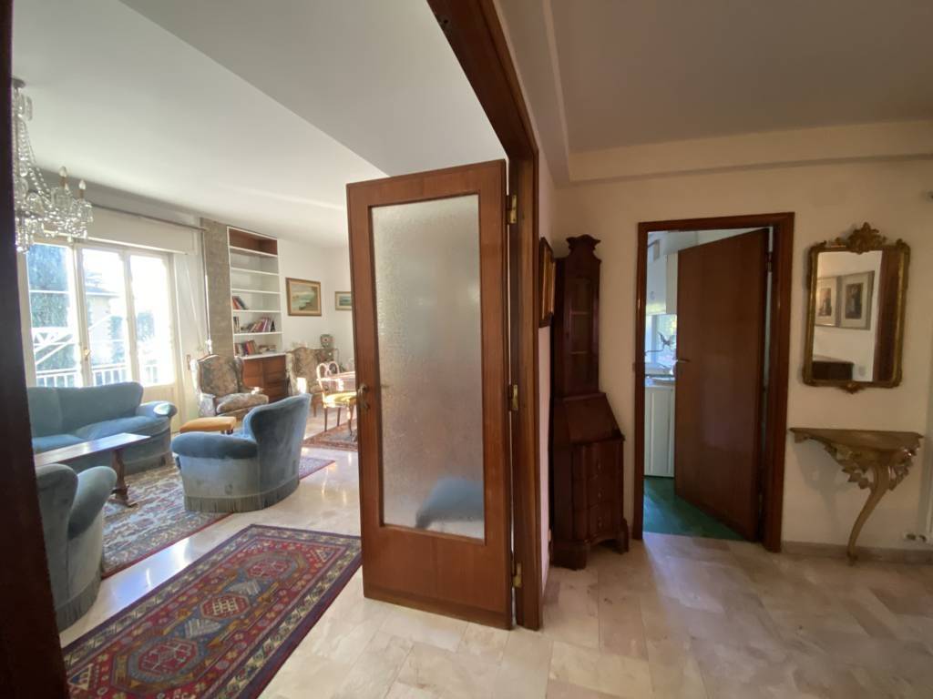 appartamento in vendita a Firenze in zona Galluzzo