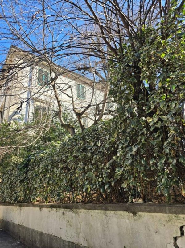 appartamento in vendita a Firenze in zona Campo di Marte