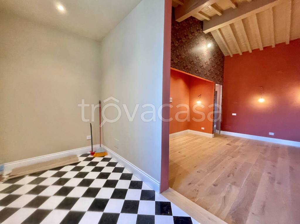 appartamento in vendita a Firenze in zona Centro Santa Maria Novella