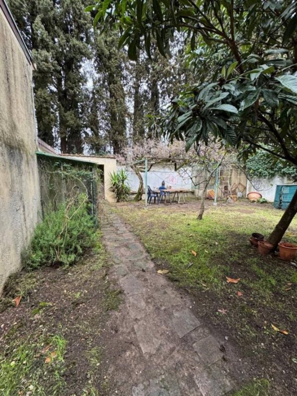 casa indipendente in vendita a Firenze in zona Le Cure