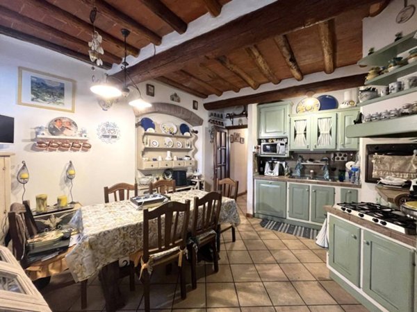 casa indipendente in vendita a Firenze in zona Brozzi